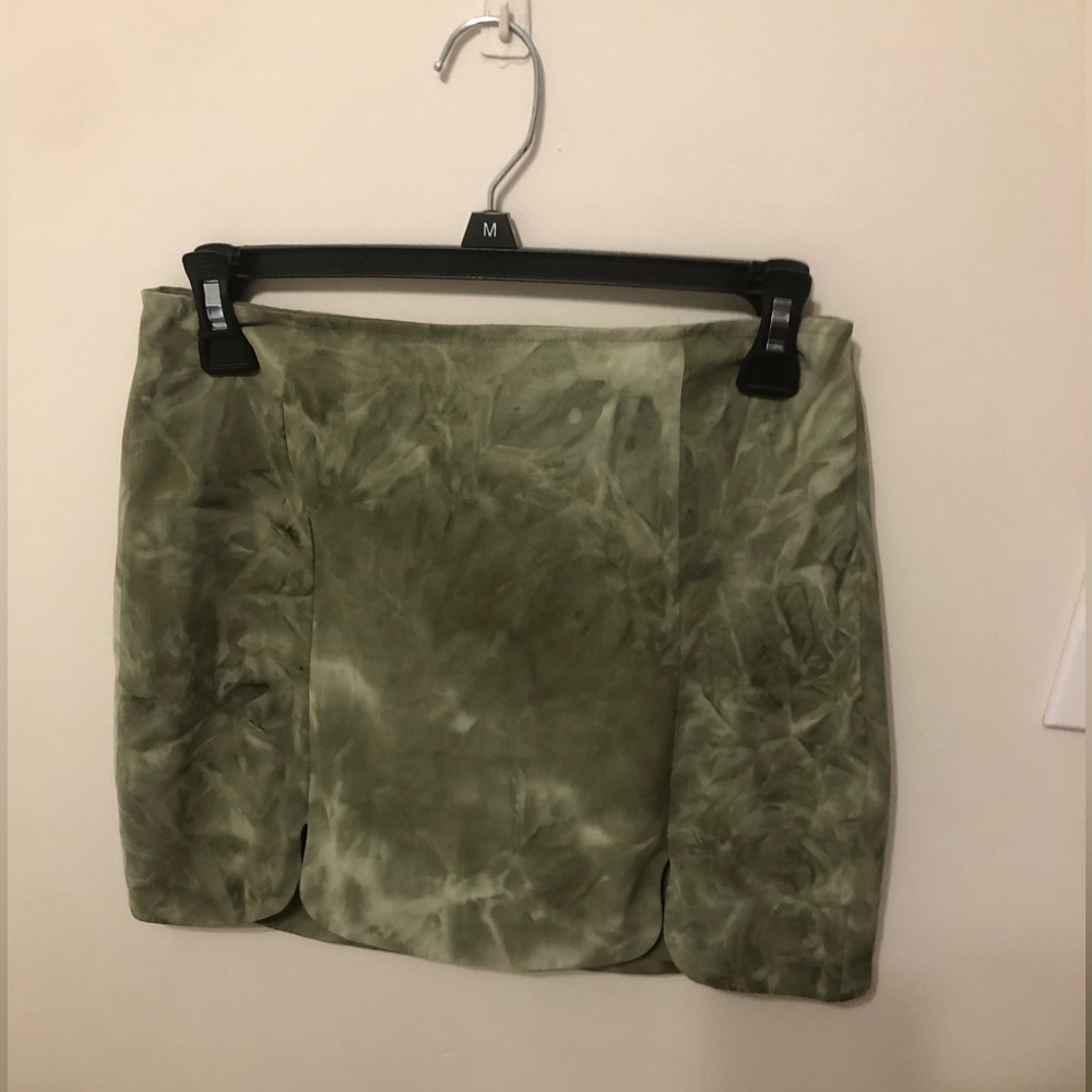 LELIS Collection Green Mini Skirt